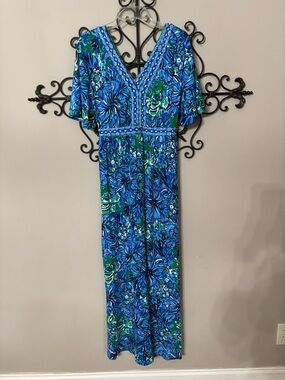 Vibrant Addison elbow sleeve  Lilly Pulitzer maxi Dress Size 6.